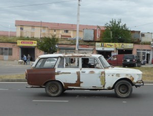 Rusty but running Moskvitch 427